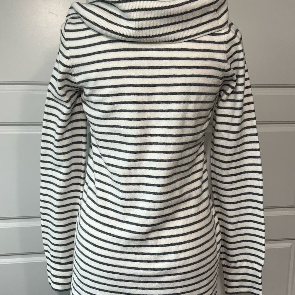 French Connection White Gray Striped Cowl Neck Long Sleeve Pullover Sweater SM - Picture 4 of 7